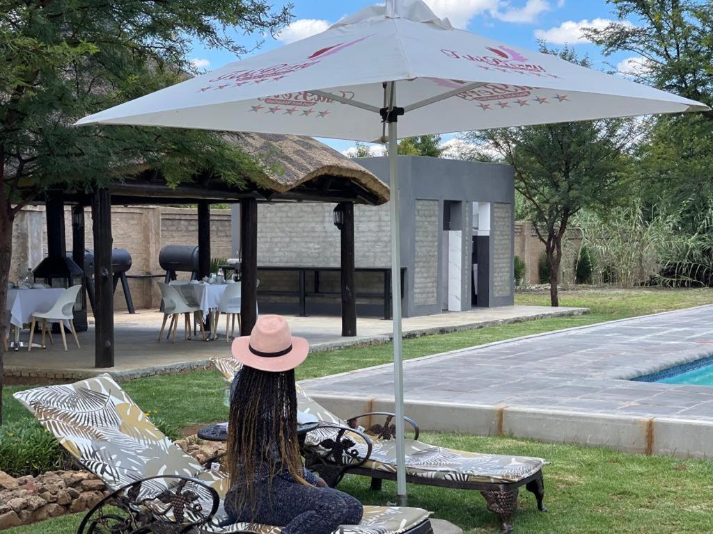 Tshiberry Bed & Breakfast Phokeng Luaran gambar